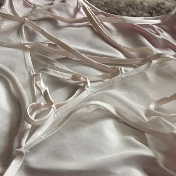 🆕 VS Dream Angles Sequin Bodysuit - Picture 8 of 8